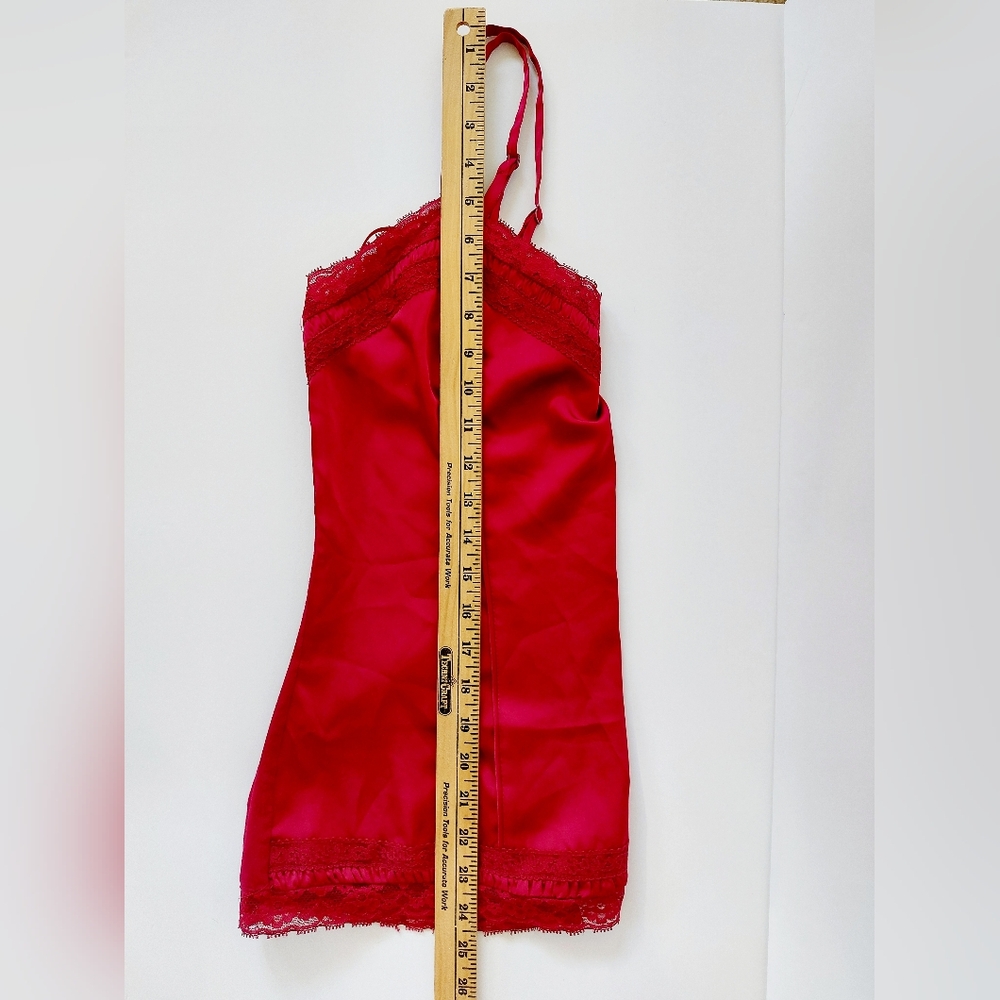 Red Lace Trim Satin Camisole Lingerie Medium White House Black Market Valentines - Picture 5 of 5